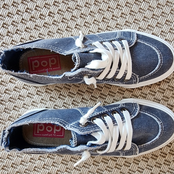 POP Comfort Fit Sneakers Size 6 - Picture 3 of 3
